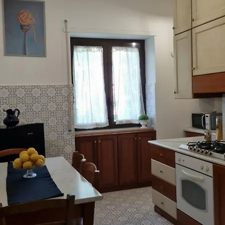 Casa vacanze Maison Chrilò, *