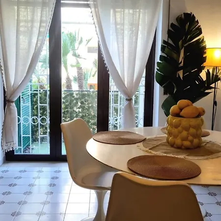 Maison Chrilò, Casa vacanze *