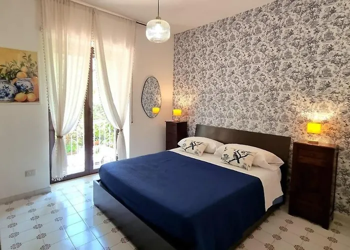 Maison Chrilo, * Sorrento